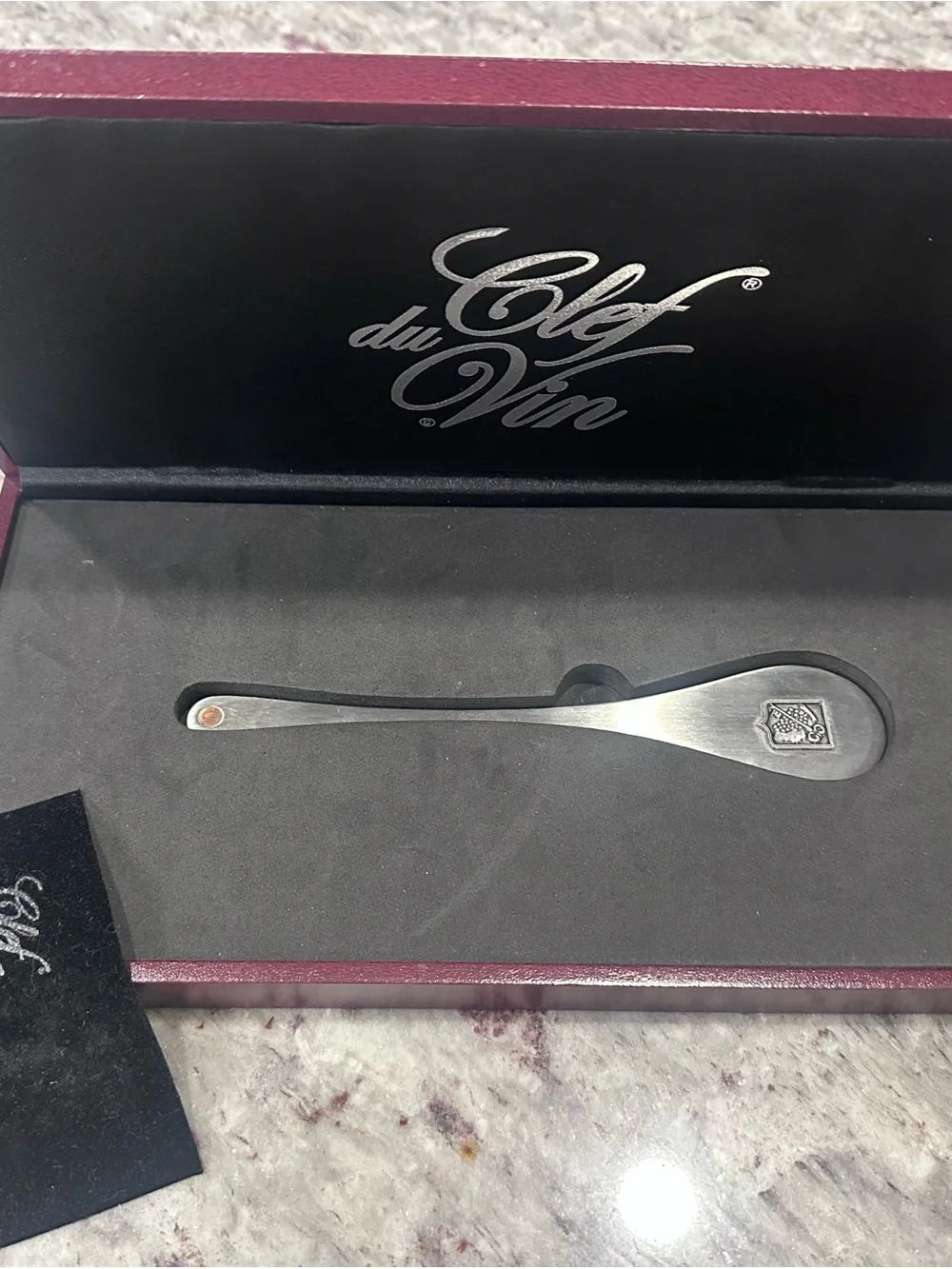 Wine aging tool